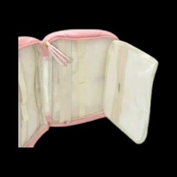 Lacattura Quilted Pearl Bee Hanging Toiletry Travel Bag Pink Gold - Picture 5 of 12